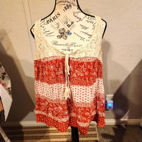 Lagaci Tops - Legaci fancy tank top